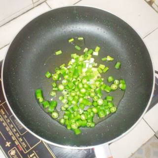 鱼米杭椒的做法步骤：4