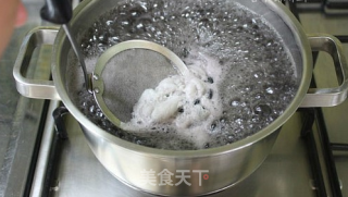 美味黑豆凉面的做法步骤：3