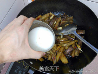 鱼香茄子的做法步骤：8