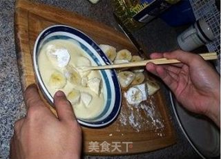 拔丝香蕉的做法步骤：2