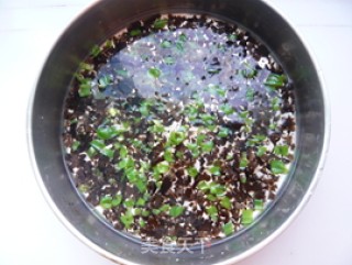 给孩子全面的营养-----木耳虾仁蛋的做法步骤：3