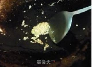 椒盐排骨的做法步骤：7