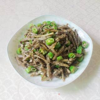 辣椒炒鱼干仔的做法步骤：7