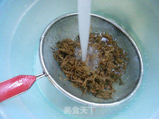 梅干菜鸡翅根的做法步骤：2