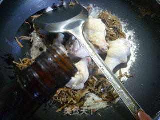 梅干菜鸡翅根的做法步骤：6