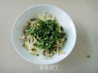 凉拌手撕山笋的做法步骤：4