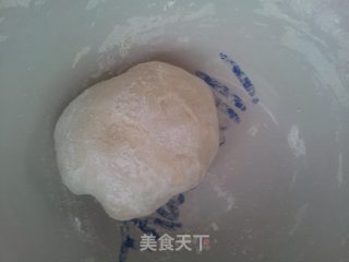 滚圪针芽菜（鬼针草）煎饼的做法步骤：2