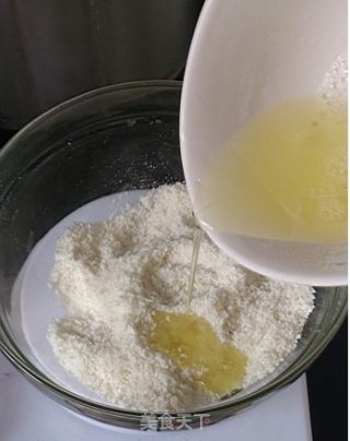 蛋白椰丝球的做法步骤：3