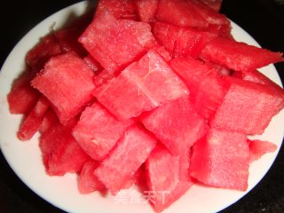 冰镇蜂蜜西瓜的做法步骤：3