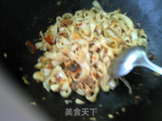 简易版家常炒面的做法步骤：7