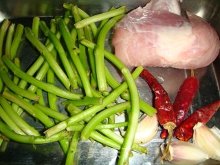 薯梗肉丝的做法步骤：1