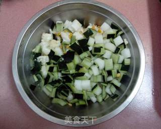 【夏天消消暑】冬瓜茶的做法步骤：1