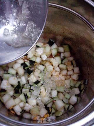 【夏天消消暑】冬瓜茶的做法步骤：4