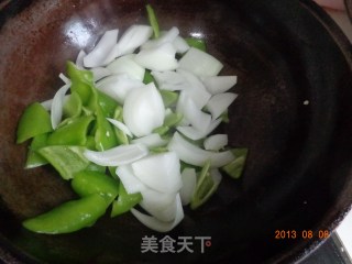 回锅肉的做法步骤：3
