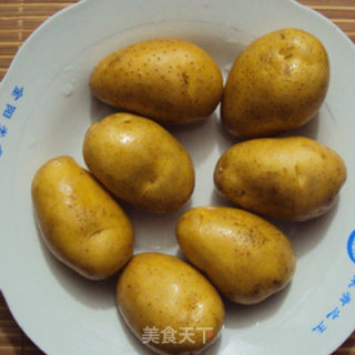 孜然小土豆的做法步骤：1