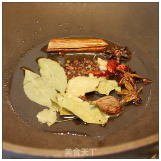 咸鲜味美---花生酱焖牛肉的做法步骤：5