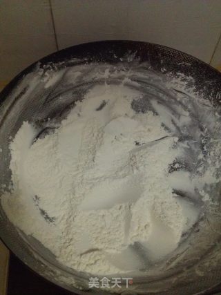 最适合夏季吃的~奶香紫薯薏米红豆饼的做法步骤：6