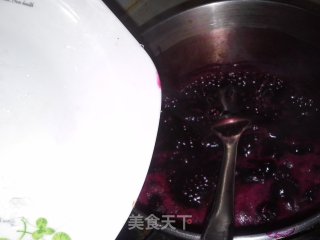自制蓝莓酱的做法步骤：5