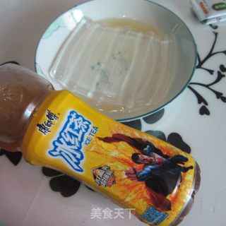 蜜糖红茶冰凉粉的做法步骤：4