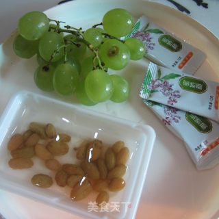 蜜糖葡萄冰凉粉的做法步骤：1