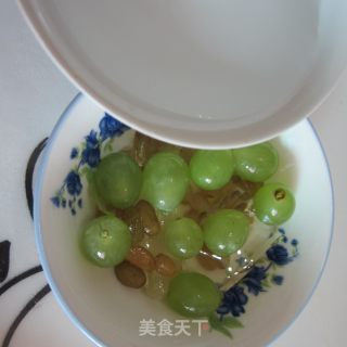 蜜糖葡萄冰凉粉的做法步骤：4