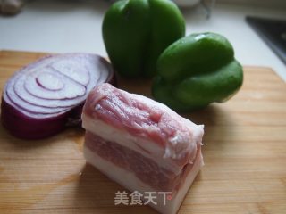 香煎肉片的做法步骤：1