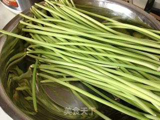 米饭杀手  腌蒜苔的做法步骤：3