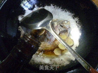 黑鲳鱼煮豆腐的做法步骤：5