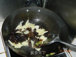 素炒三鲜的做法步骤：5