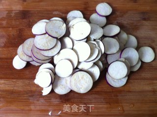 茄子蛋饼的做法步骤：2