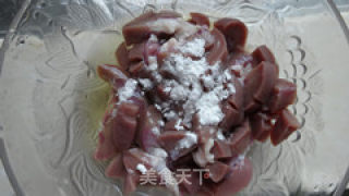 熘腰花的做法步骤：1