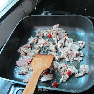 姜丝猪挂头肉的做法步骤：2