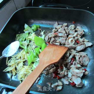 姜丝猪挂头肉的做法步骤：4