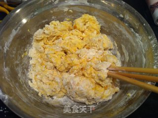 双色花卷馒头----南瓜南瓜的做法步骤：5