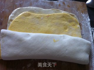 双色花卷馒头----南瓜南瓜的做法步骤：13