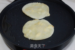 芝士鸡蛋饼的做法步骤：1