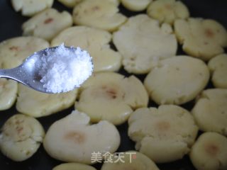 拍拍就得——从小吃到大的煎土豆饼的做法步骤：12