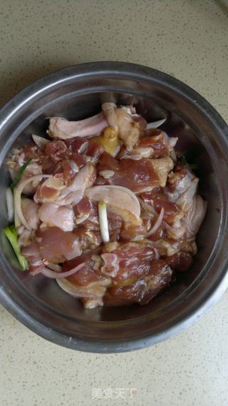 秘制啤酒鸭的做法步骤：2