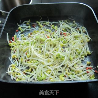 素炒豆芽菜的做法步骤：5