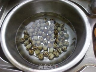 香卤鹌鹑蛋的做法步骤：2