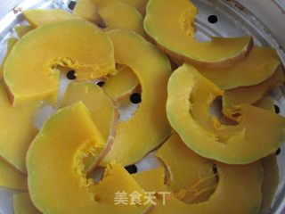 果香四溢---南瓜糯米饼的做法步骤：2