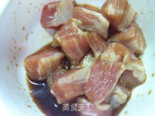青瓜猪颈肉的做法步骤：1
