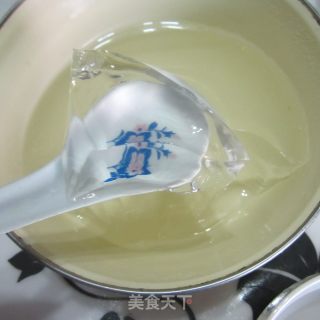 红茶冰凉粉的做法步骤：2