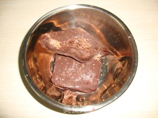 【爱心巧克力】----送给心爱的家人七夕节礼物的做法步骤：2