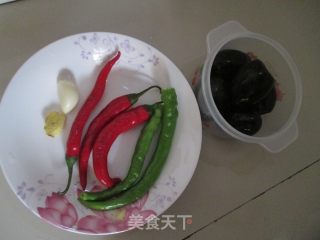 凉拌皮蛋的做法步骤：1