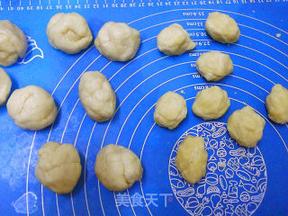 老婆饼（冬瓜蓉馅）的做法步骤：14