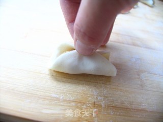 轻松自制有爱的营养早餐——鲜肉锅贴的做法步骤：8