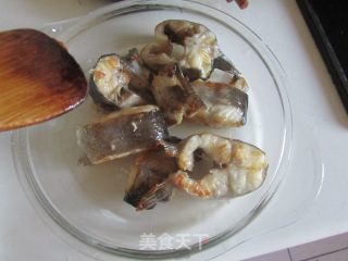 蒜香鮰鱼的做法步骤：8