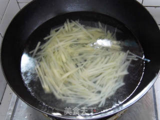 5分钟快手拌菜————————【炝拌甘蓝土豆丝】的做法步骤：5