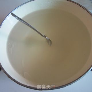 红枣冰凉粉的做法步骤：1